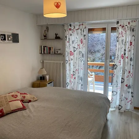 Derborence Centre 3 Pieces 75 M2 Piscine Balcons