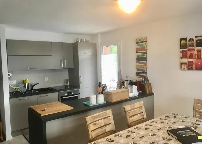 Derborence Centre 3 Pieces 75 M2 Piscine Balcons アパート